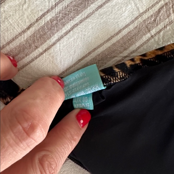 Melissa Odabash Cheetah Bikini. Excellent condition. - Picture 5 of 7